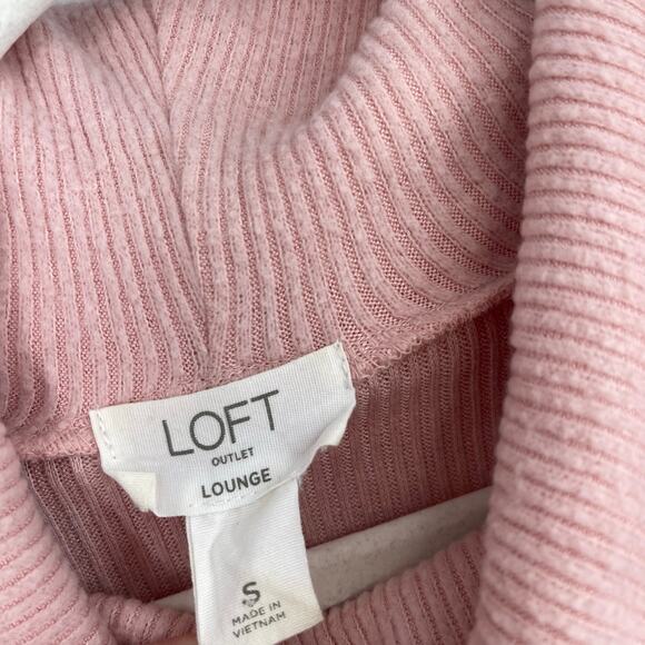 LOFT Outlet Lounge Pink Cowlneck Sweater Small - Picture 3 of 9